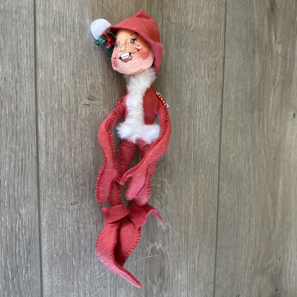 Vintage 1994 Annalee Mischievous‎ Elf Doll Christmas 11" Red Suit